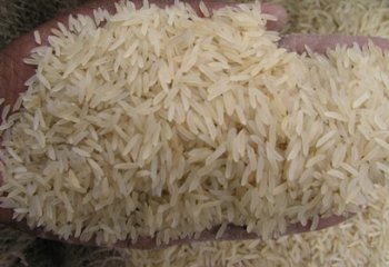 Basmati rice at a market in Nairobi. © Maundu, 2005 Basmati rice at a market in Nairobi. © Maundu, 2005